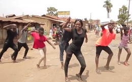 Nhóm bạn trẻ châu Phi thực hiện màn vũ đạo làm kinh ngạc cộng đồng mạng quốc tế