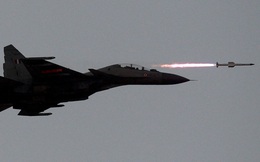 24h qua ảnh: Chiến đấu cơ Su-30 phóng tên lửa diệt mục tiêu