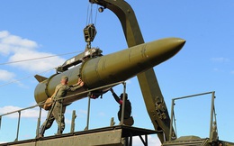 "Chia tay" Mỹ, Philippines có thể mua vũ khí nào của Nga?