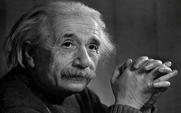 "TIÊN TRI" đanh thép về "căn bệnh" hơn 1 tỷ người mắc phải của Einstein... đã đúng!