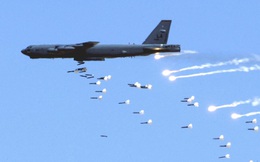 Bị B-52 rải thảm và hành trình tìm kiếm kíp xe tăng T-59 trúng bom: Cái kết ấm áp