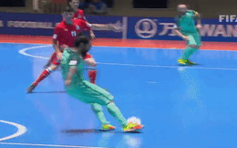 Ghi bàn cực "quái", bạn thân Ronaldo tiếp tục thống trị World Cup