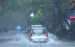 Cơn mưa Sài Gòn vừa qua khủng đến mức độ như thế nào?