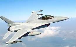 Mỹ cho Hàn Quốc vay tiền nâng cấp “Diều hâu chiến” F-16