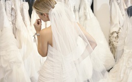 Tại sao cô dâu nhất định phải mặc váy trắng trong ngày cưới?