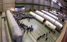 NYT: Nhà máy Ukraine chế tạo tên lửa cho Nga tuồn công nghệ ICBM cho Triều Tiên từ chợ đen