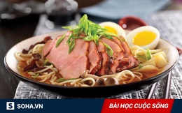 Đói bụng được mời bát mỳ, cô gái trẻ mới ngộ ra 1 điều rất nhiều người đang xem nhẹ!