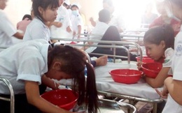 106 học sinh có dấu hiệu ngộ độc thực phẩm sau bữa ăn ngày khai giảng