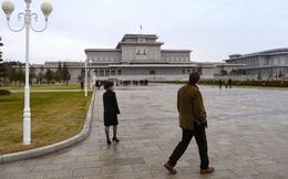 Hồi tưởng rùng mình của nhà báo Mỹ về những "hành vi ngu ngốc" trong chuyến du lịch Triều Tiên