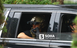 [ẢNH] Cận cảnh đặc vụ Mỹ mang súng tiểu liên ngồi trong xe hộ tống Tổng thống Trump ở Hà Nội