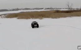 Sherp ATV - "Quái vật tí hon" có thể vượt mọi địa hình đến từ nước Nga