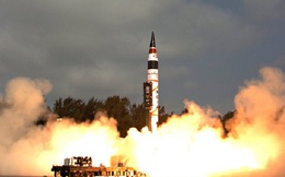 Agni của Ấn Độ và Đông Phong của Trung Quốc: Tên lửa đạn đạo nước nào mạnh hơn?