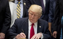 Trump đảo ngược quyết định chỉ vài giờ sau khi cấp dưới thông báo ông chuẩn bị ký lệnh rút khỏi NAFTA