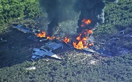 Cận cảnh hiện trường thảm khốc vụ rơi máy bay quân sự Mỹ: Không ai sống sót