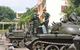 Trung tướng vẫn xách cặp đi học như học viên sĩ quan: Chuyện có một không hai trong QĐNDVN