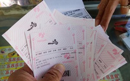 Phạt 10 triệu đồng và tịch thu hơn 700 tờ vé số Vietlott 'chui'
