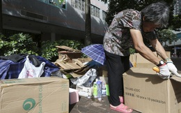 Thảm cảnh những phận người nghèo nhất Hồng Kông: Nỗi đau từ giấc mộng đổi đời