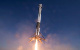 SpaceX gửi kem và giấy vệ sinh cho các phi hành gia trên trạm vũ trụ ISS