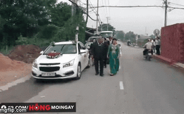 Tên cướp liều lĩnh nhất năm: Thò tay giật dây chuyền trong đám cưới và kết quả dễ đoán