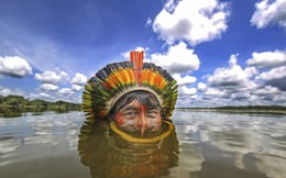 Hé lộ cuộc sống bí ẩn của thổ dân trong rừng rậm Amazon
