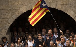 Phe ủng hộ Catalonia độc lập bất ngờ chiến thắng bầu cử