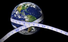 Trái Đất nặng 5,972 x 10^24 kg, nhưng làm cách nào người ta cân được chính xác đến vậy?