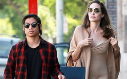 Mặc tranh chấp ly hôn, Angelina Jolie muốn liên lạc với Brad Pitt để tổ chức Halloween cho con