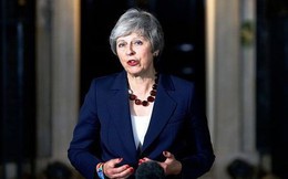 Chính phủ Anh thông qua dự thảo Brexit, điều gì đang chờ đợi bà May?