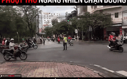 Dân mạng bức xúc vì phượt thủ ngang nhiên chặn đường để cả đoàn ầm ầm phóng qua
