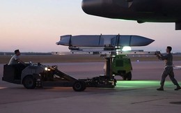 Lầu Năm Góc tăng cường sản xuất tên lửa JASSM đối phó S-300