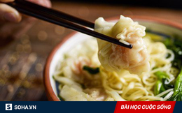 Cho cậu bé ăn xin bát mì, nửa tháng sau, 1 sự cố xảy ra đã thay đổi cuộc đời chủ quán