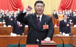 Ông Tập trở thành lãnh đạo đầu tiên tuyên thệ nhậm chức trước hiến pháp trong lịch sử TQ