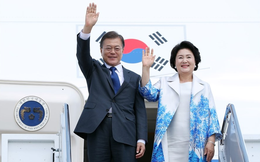 Tổng thống Moon Jae-in đến Hà Nội, bắt đầu thăm cấp Nhà nước Việt Nam