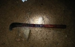 Nghệ An: Bé gái 2 tuổi bị bố dùng dao giết hại