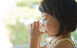 Trẻ suýt chết vì uống bù nước Oresol pha sai tỉ lệ