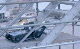 Mẫu robot xe tăng dễ thương này có thể giám sát công trình chuyên nghiệp chẳng hề thua kém con người