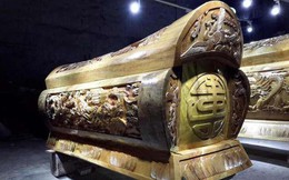 Ngôi mộ đế vương đáng sợ bậc nhất Trung Quốc, 1 chiếc quan tài đoạt 7 mạng người