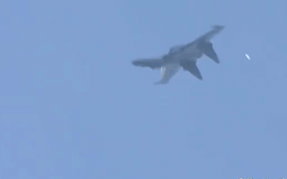 Một khách VIP ở ĐNÁ chấp nhận vay mượn để sắm "hàng nóng": Tất cả vì tiêm kích Su-35
