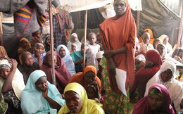Nigeria: Quân đội bị tố cứu dân để… cưỡng hiếp và bỏ đói