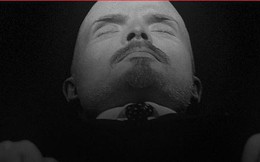 Thi hài Lenin được bảo vệ ra sao trước cuộc tấn công của Phát xít Đức?