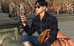 Khoe ảnh nghỉ mát ở Phú Quốc, cựu tiếp viên hàng không người Hàn khiến fan Việt "lịm tim" vì quá đẹp trai