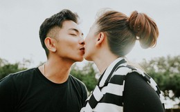 Sau ồn ào mâu thuẫn, Khánh Thi và chồng trẻ Phan Hiển lại hôn nhau đắm đuối