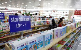Bộ GD&ĐT nói gì về việc SGK dùng 1 lần gây lãng phí?