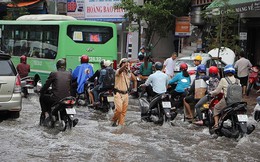 Trung tâm chống ngập TP.HCM nói gì về 66 tuyến đường bị ngập?