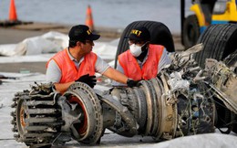 Tìm thấy hộp đen ghi âm buồng lái của máy bay Indonesia rơi xuống biển
