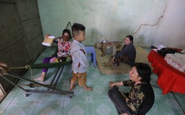 Đám tang vợ chồng bị container cán khi đi sắm Tết: "Ba mẹ sao không dậy mà cứ nằm ngủ hoài trong đó"