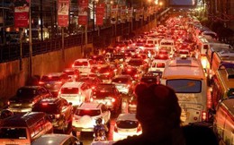 Người dân nghẹt thở đến 'phát điên' vì cảnh tắc đường tới đỉnh điểm ở thành phố đông dân bậc nhất thế giới