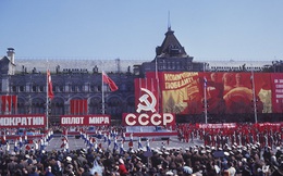Nếu không tan rã, Liên Xô có đủ "mạnh" để sánh ngang với Mỹ thời hiện đại hay không?