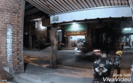 Đang cúng giao thừa, chủ nhà ngơ ngác vì bị kẻ gian giật mất gà ngay trên mâm