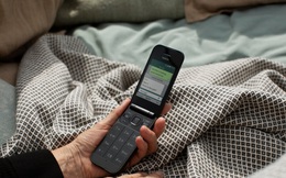 Nokia 2720 Flip - chiếc điện thoại nắp gập cùng hệ điều hành KaiOS đáng tin cậy